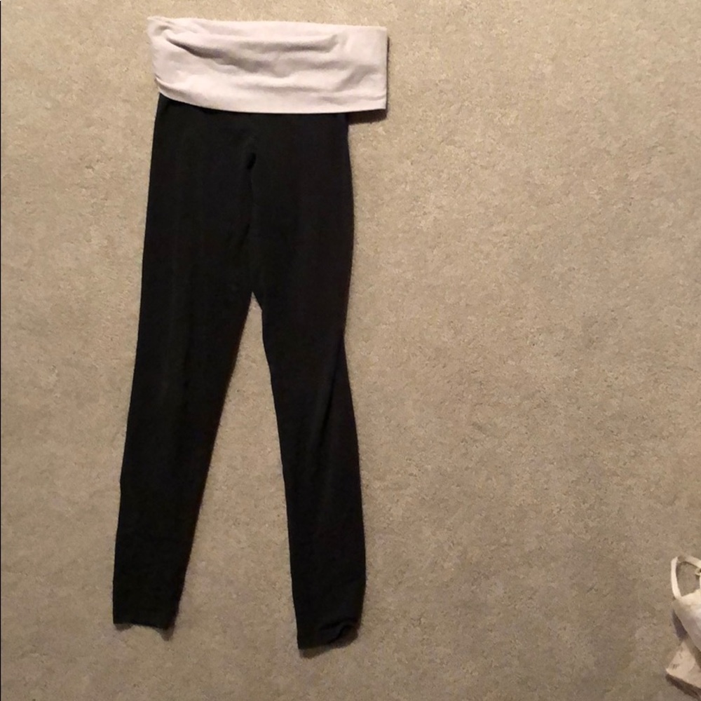 Black leggings